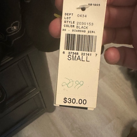 Amy Byer poncho/shawl overlay, size small - Picture 4 of 5